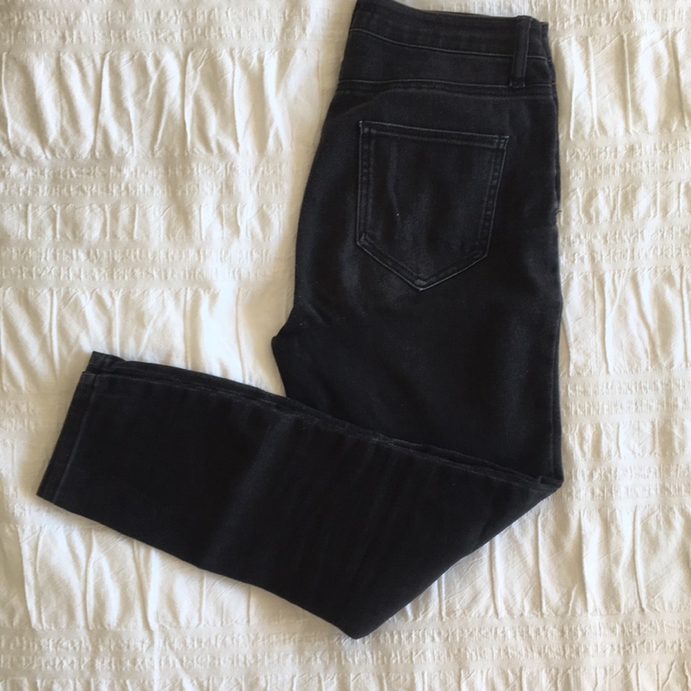 Black skinny jeans